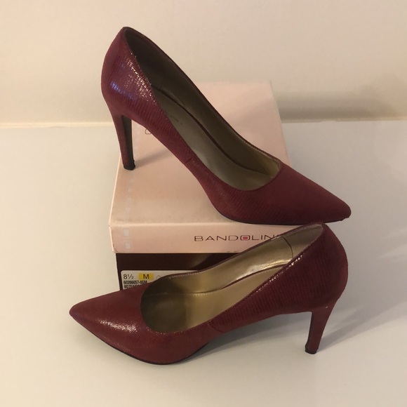 Bandolino Dark Red Heels - Picture 7 of 8